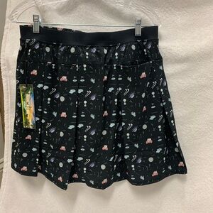 Ladies golf skirt brand new